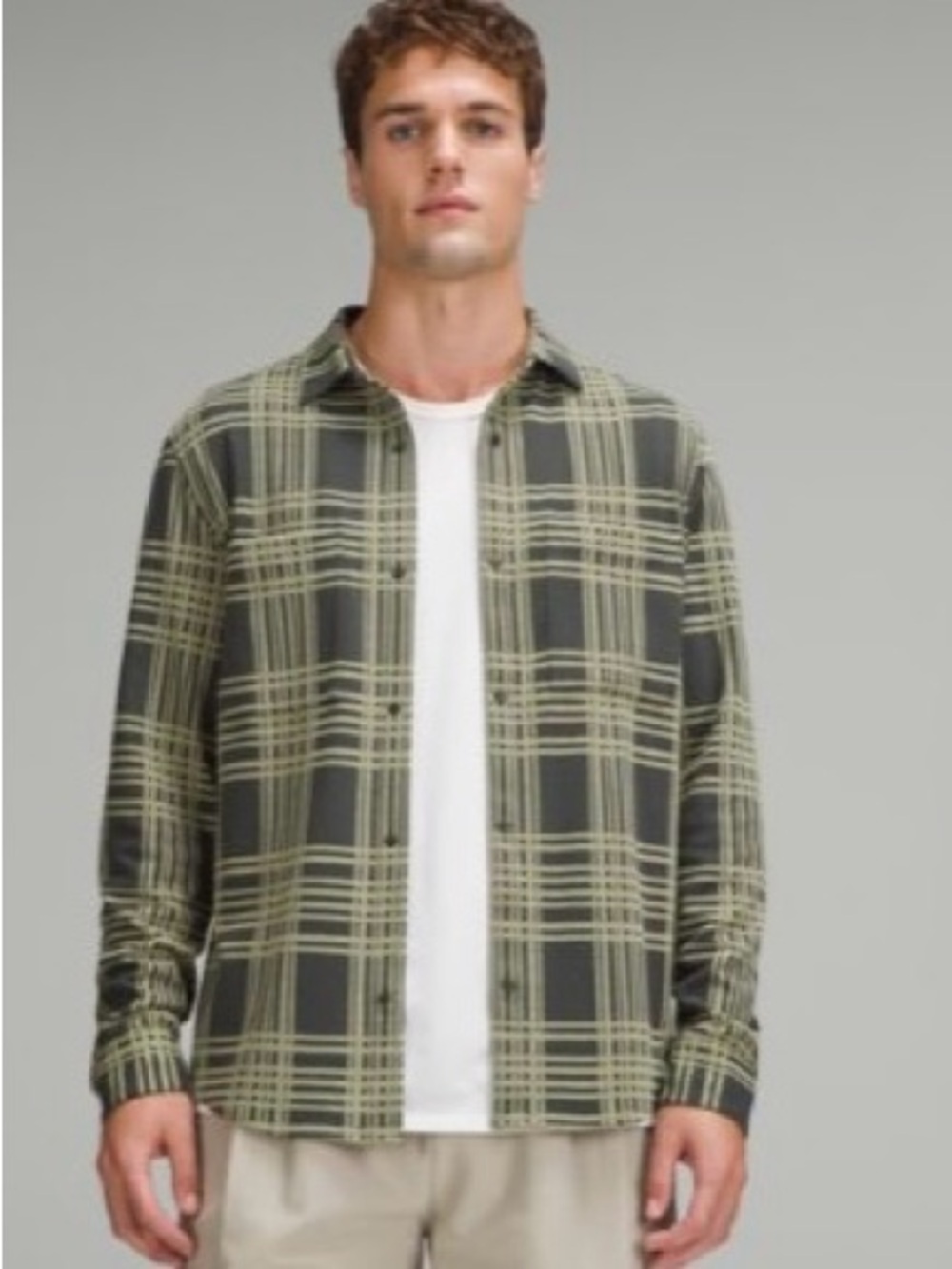 Lululemon Soft Knit Overshirt
Ridge Plaid Slate
Brown Washed Yellow
Size XXL
